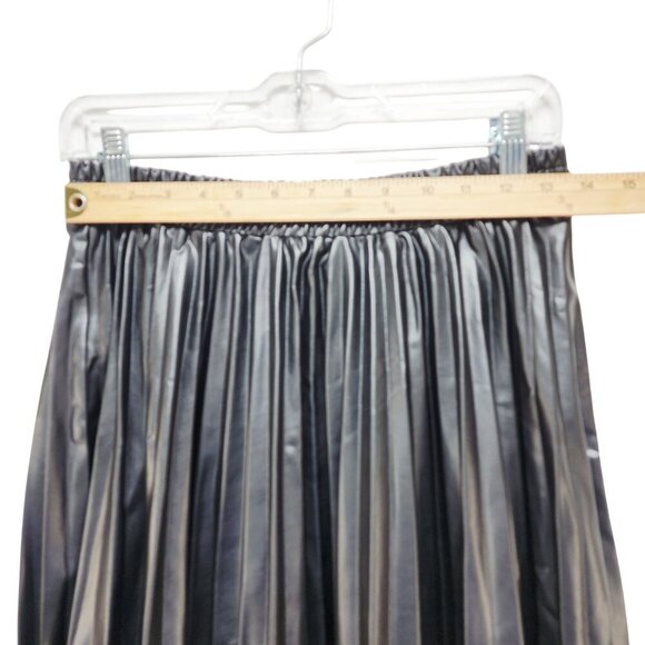 Max Studio London Black Pleated Faux Leather Midi Skirt Elastic Waist Size M - Picture 4 of 6